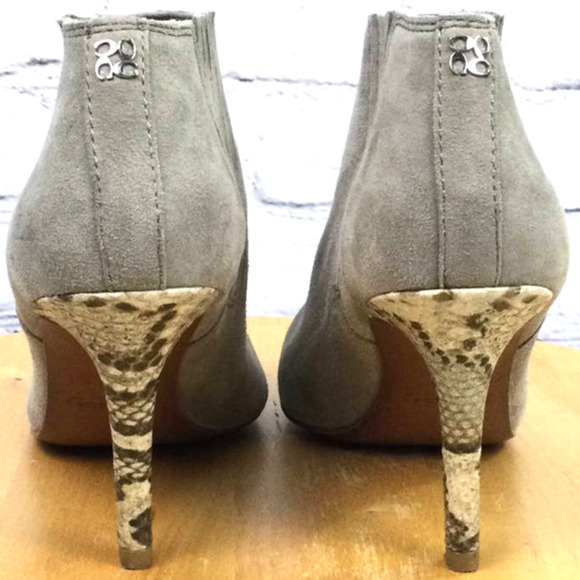 Coach Dovelyn Women's Snakeskin Heel Almond Toe Suede Pull On Ankle Bootie 6B - Picture 3 of 16